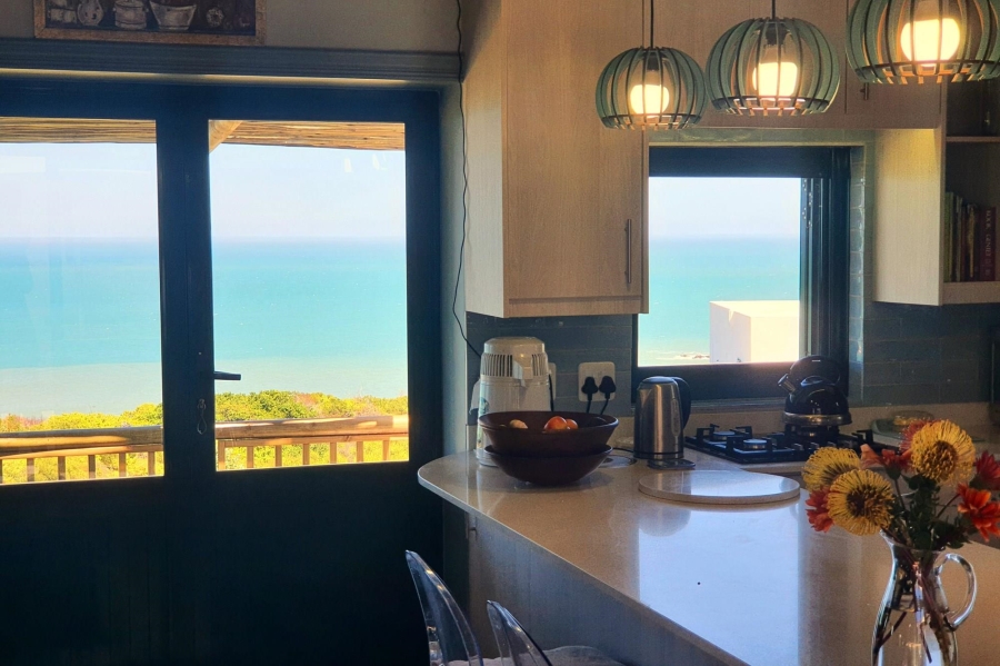 4 Bedroom Property for Sale in Fynbosstrand Western Cape